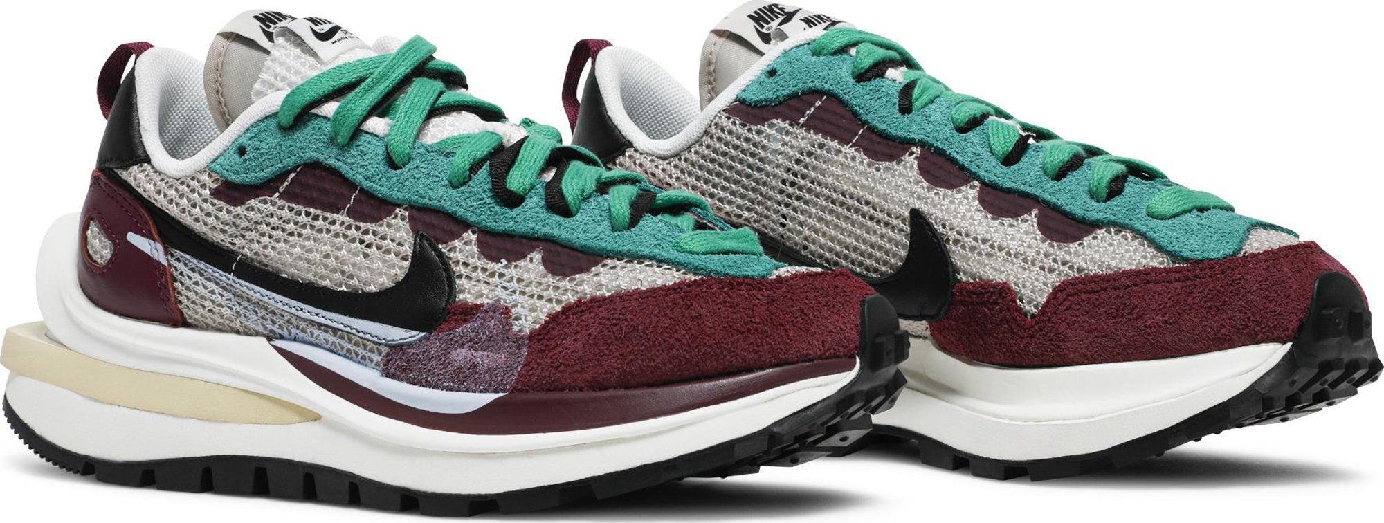 [DD3035-200] Mens Nike VAPORWAFFLE 'SACAI VILLAIN RED NEPTUNE GREEN'