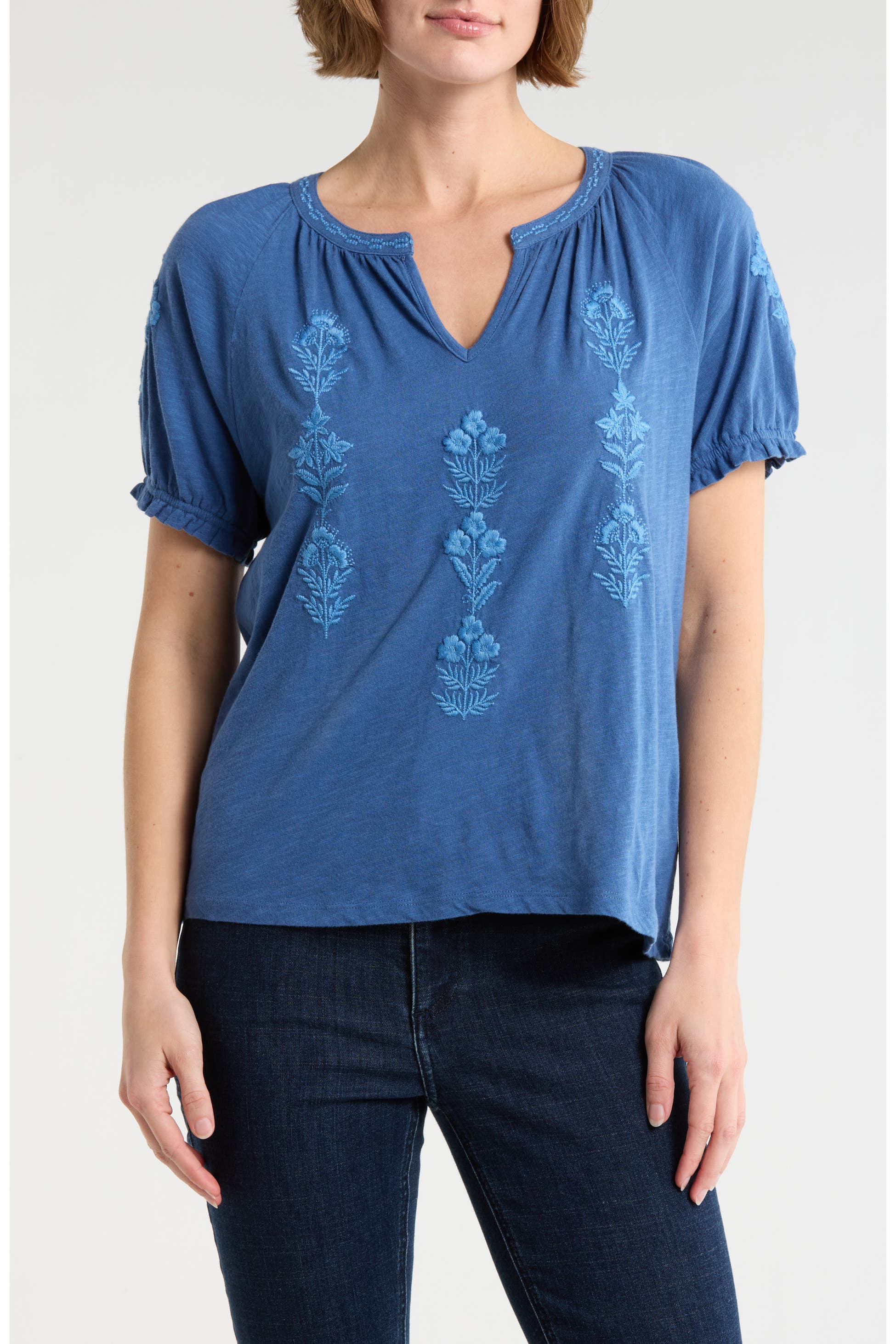 [159552-400] WOMENS LUCKY BRAND EMB NOTCH NECK - TRUE NAVY