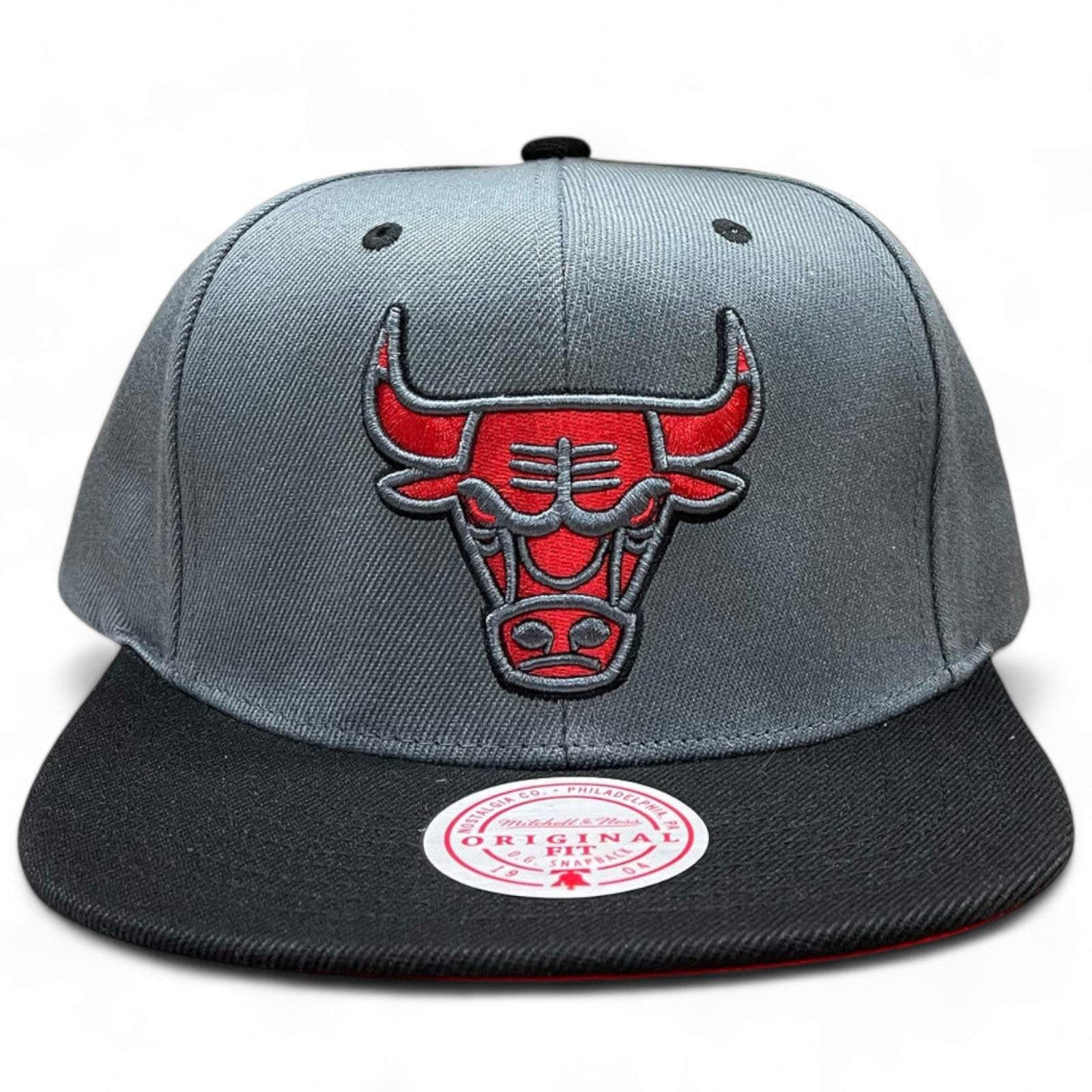 MENS MITCHELL & NESS NBA RELOAD SNAPBACK NBA BULLS - GREY-BLACK