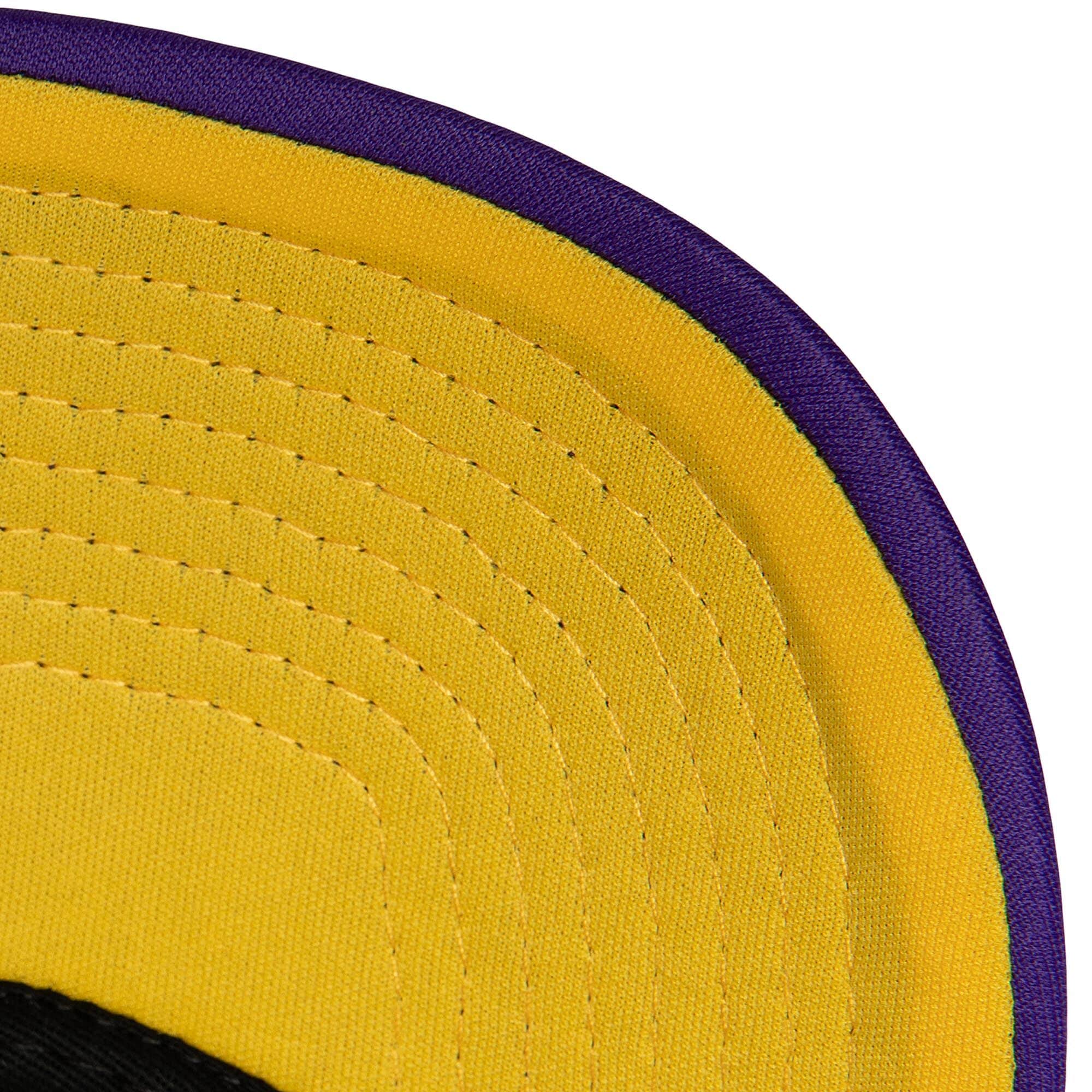 Mens MITCHELL & NESS NBA OFF THE BACKBOARD TRUCKER LAKERS