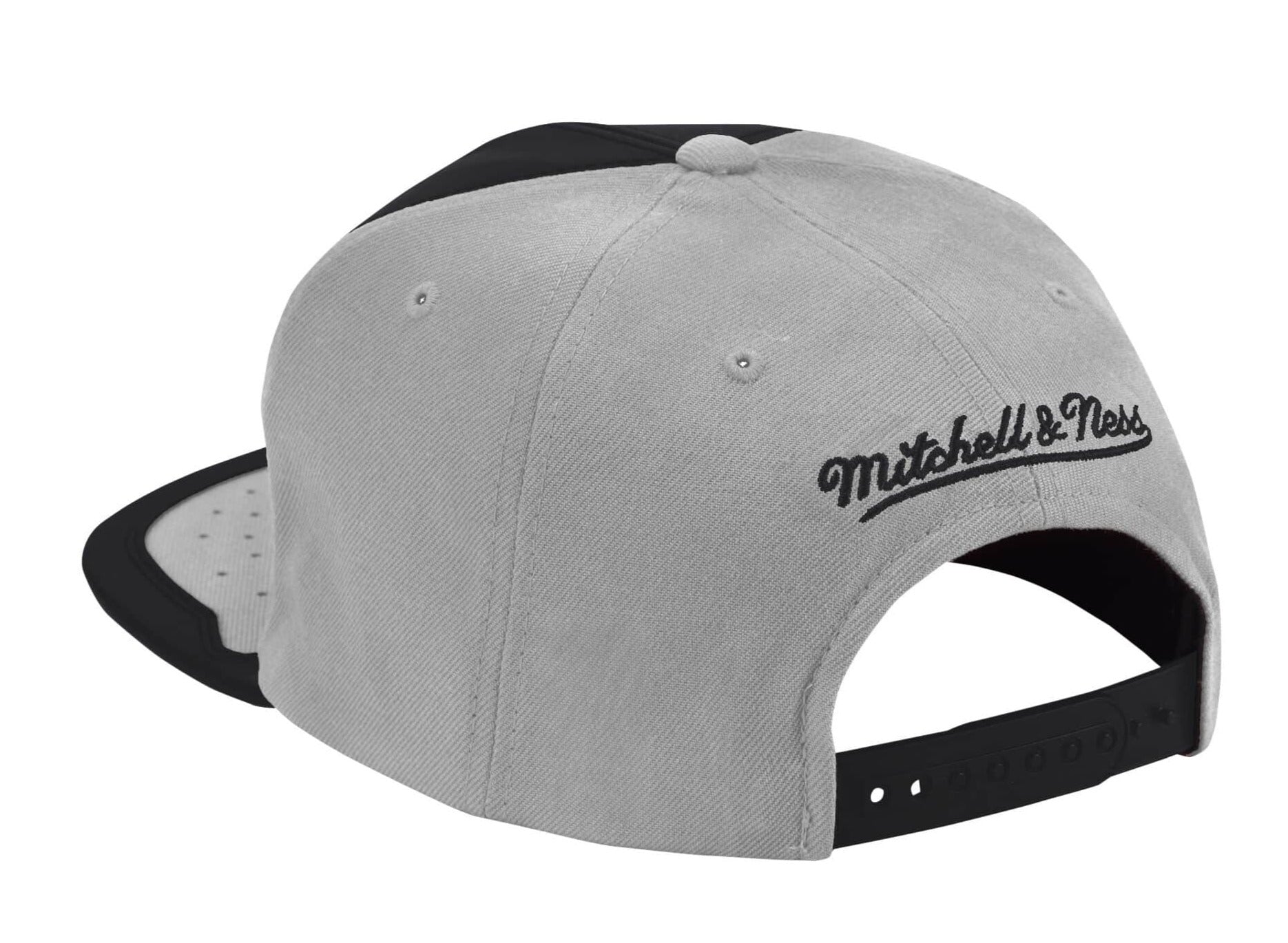 Mens MITCHELL & NESS NBA DAY ONE SNAPBACK BULLS