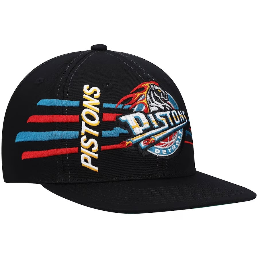 Mens MITCHELL & NESS NBA RETRO BOLT DEADSTOCK SNAPBACK HWC PISTONS