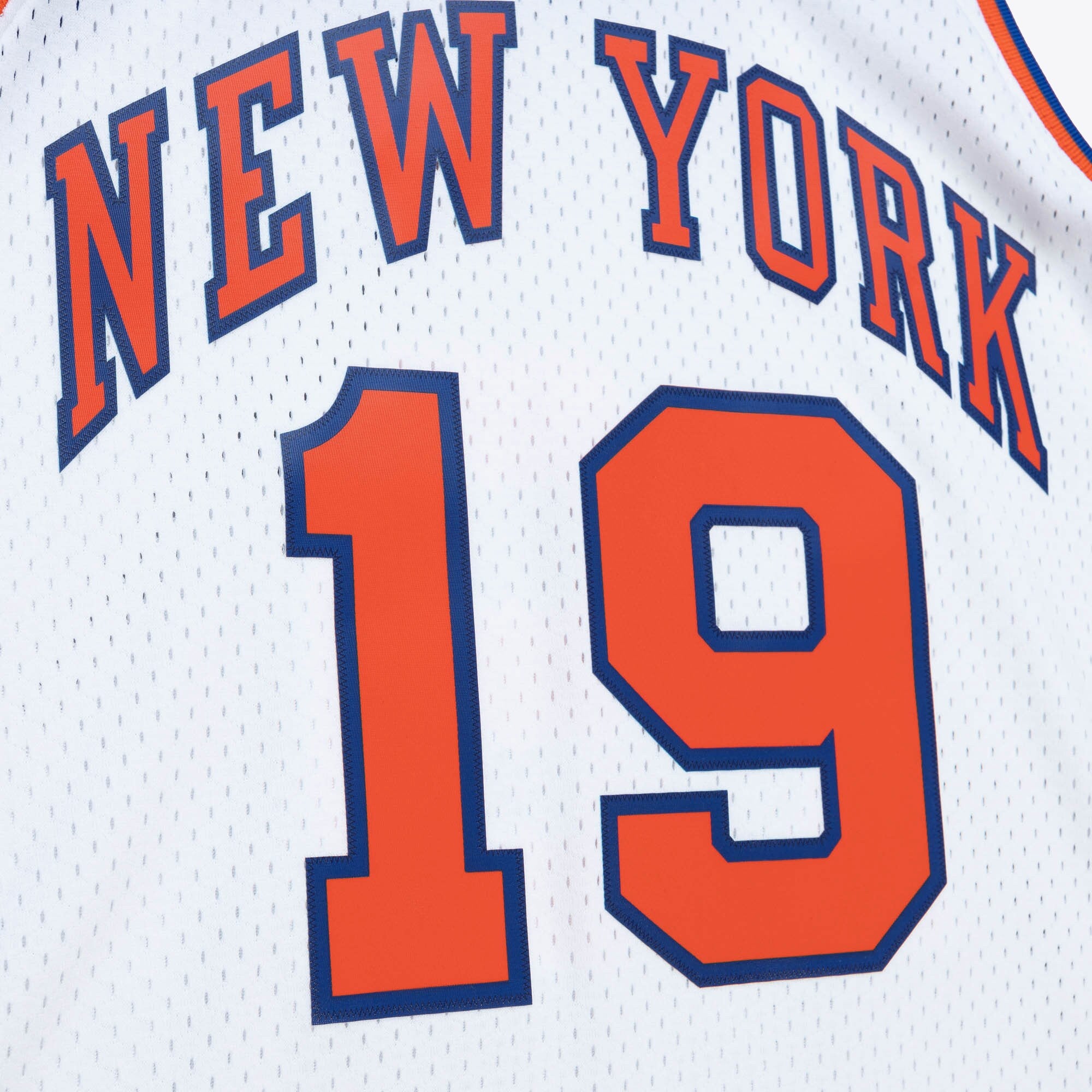 MENS MITCHELL & NESS NBA SWINGMAN JERSEY KNICKS 1969 WILLIS REED