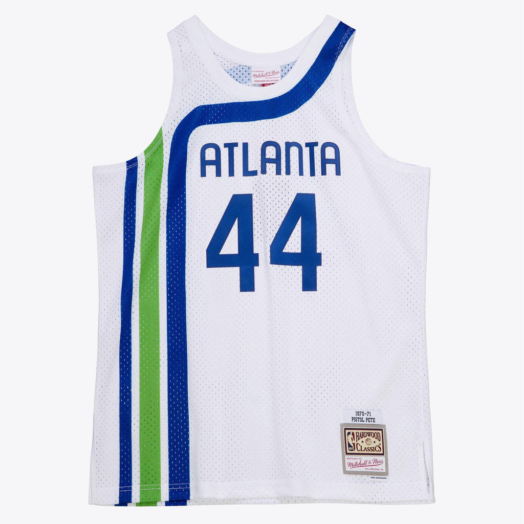 Mens Mitchell & Ness NBA WHITE JERSEY HAWKS 1970 PETE MARAVICH