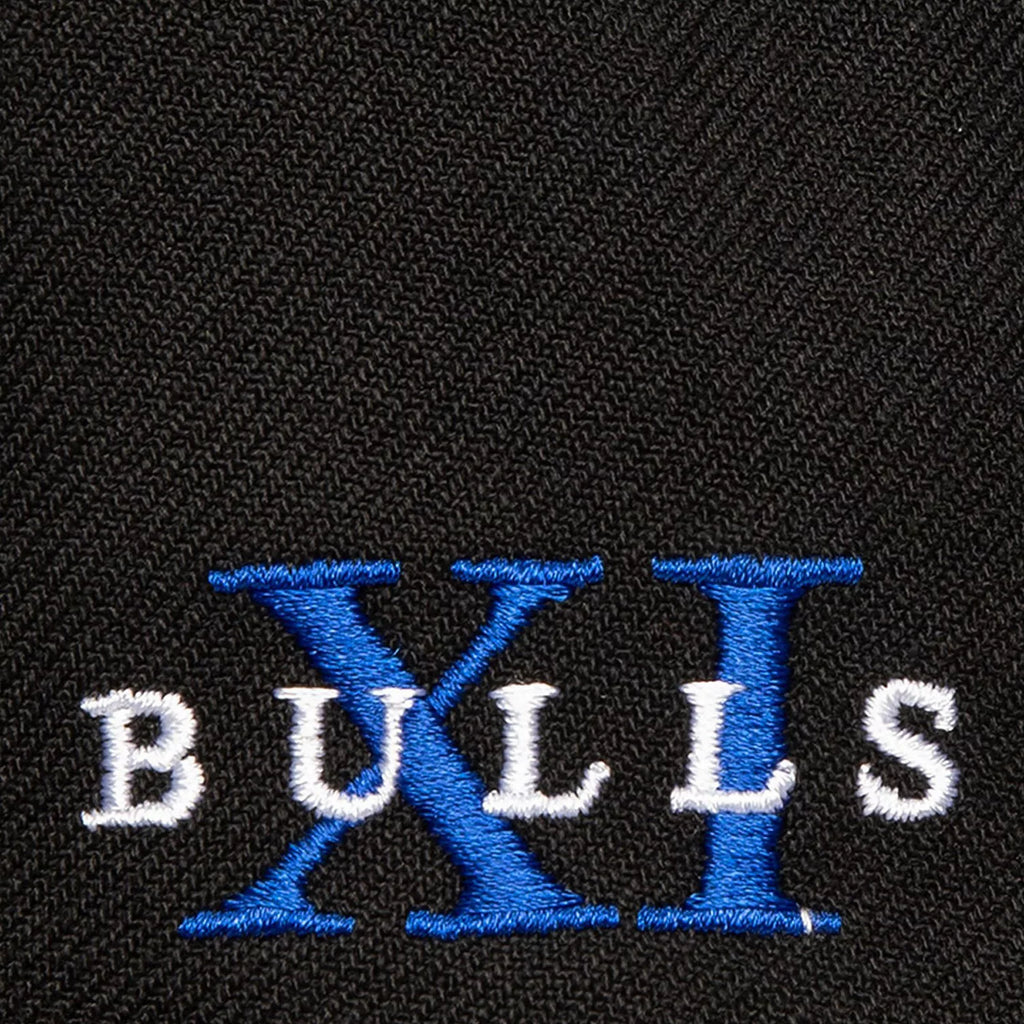 Mens Mitchell & Ness NBA CORE XI SNAPBACK BULLS