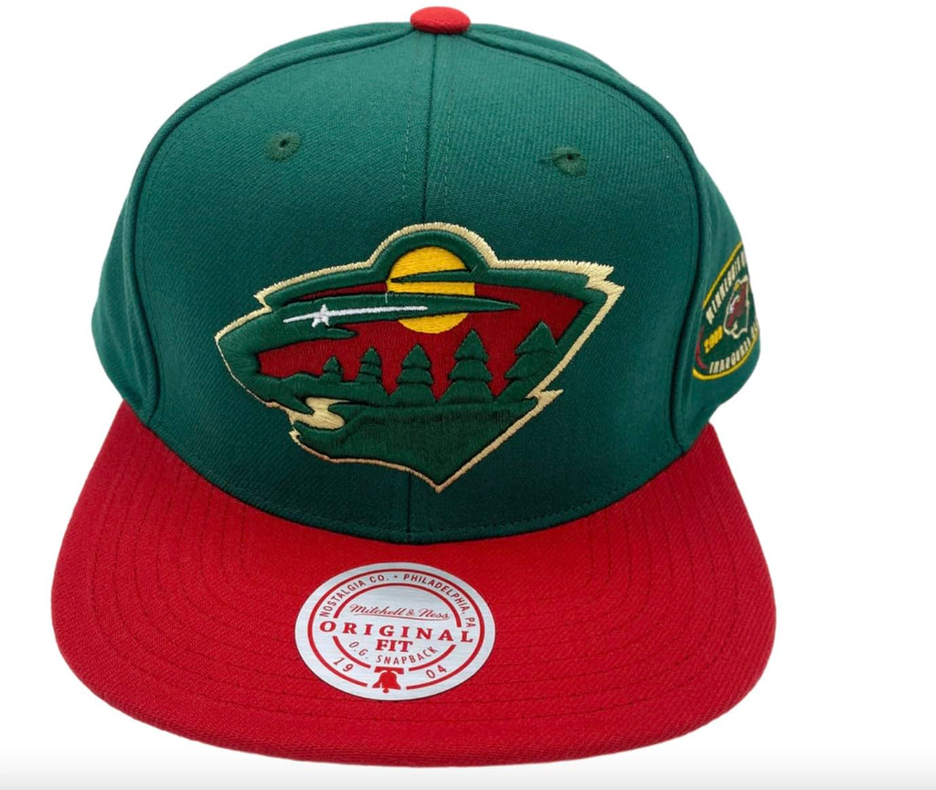 MENS MITCHELL & NESS NHL 2 TONE SIDE PATCH SNAPBACK WILD - GREEN-RED