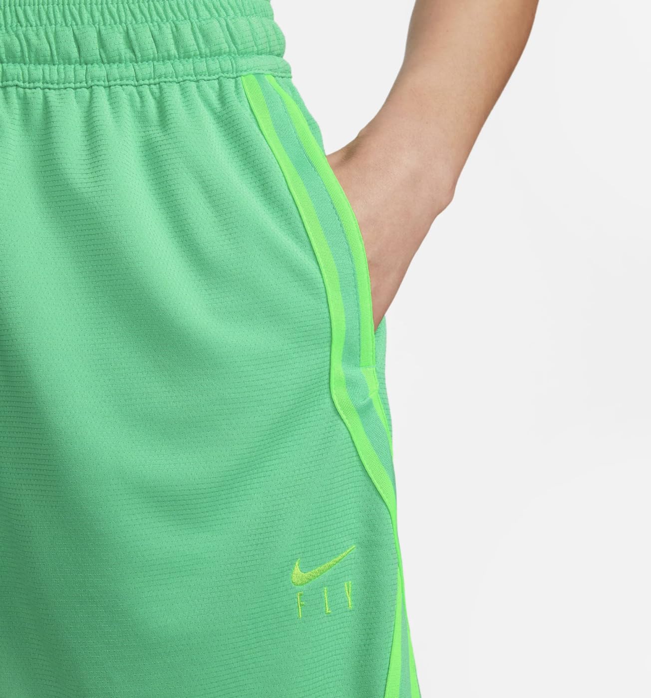 [DH7325-363] WOMENS NIKE DRI-FIT SWOOSH FLY CROSSOVER BASKETBALL SHORTS