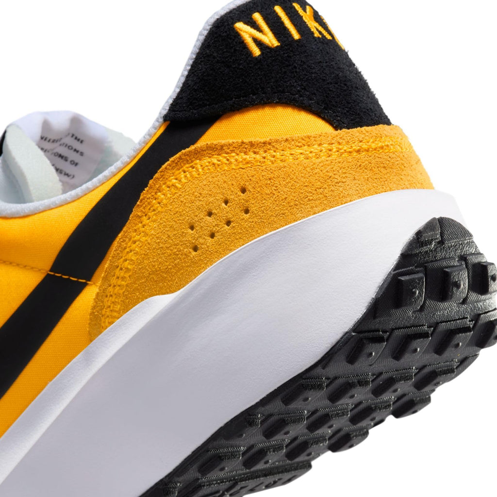 [FJ4195-700] Mens Nike WAFFLE NAV 'UNIVERSITY GOLD BLACK WHITE GOLD LEAF'