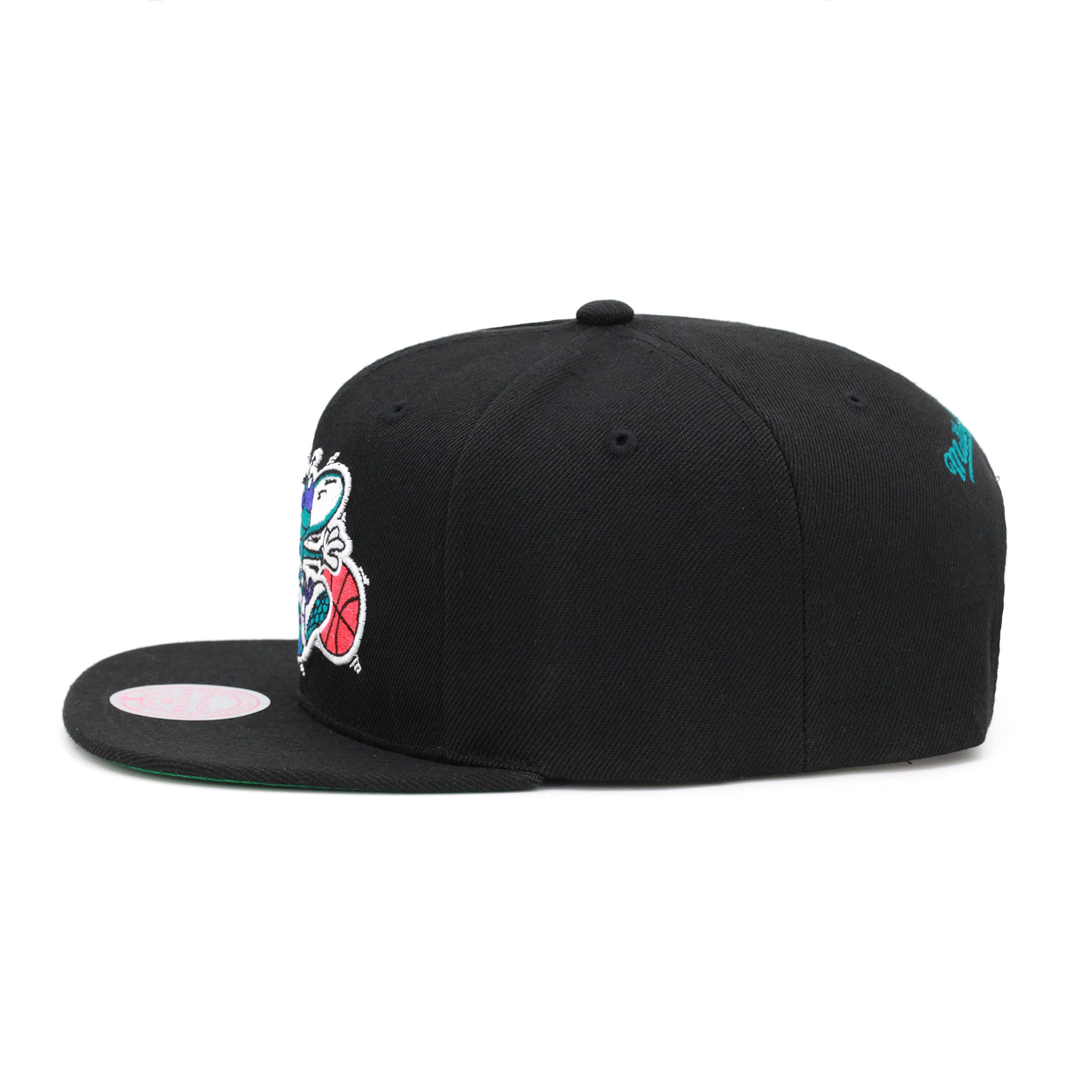 MENS MITCHELL & NESS NBA CORE BASIC SNAPBACK HWC HORNETS - BLACK