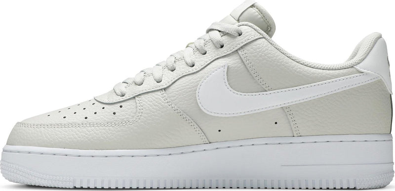 [CT2302-001] Mens Nike Air Force 1 Low '07 'Light Bone White'