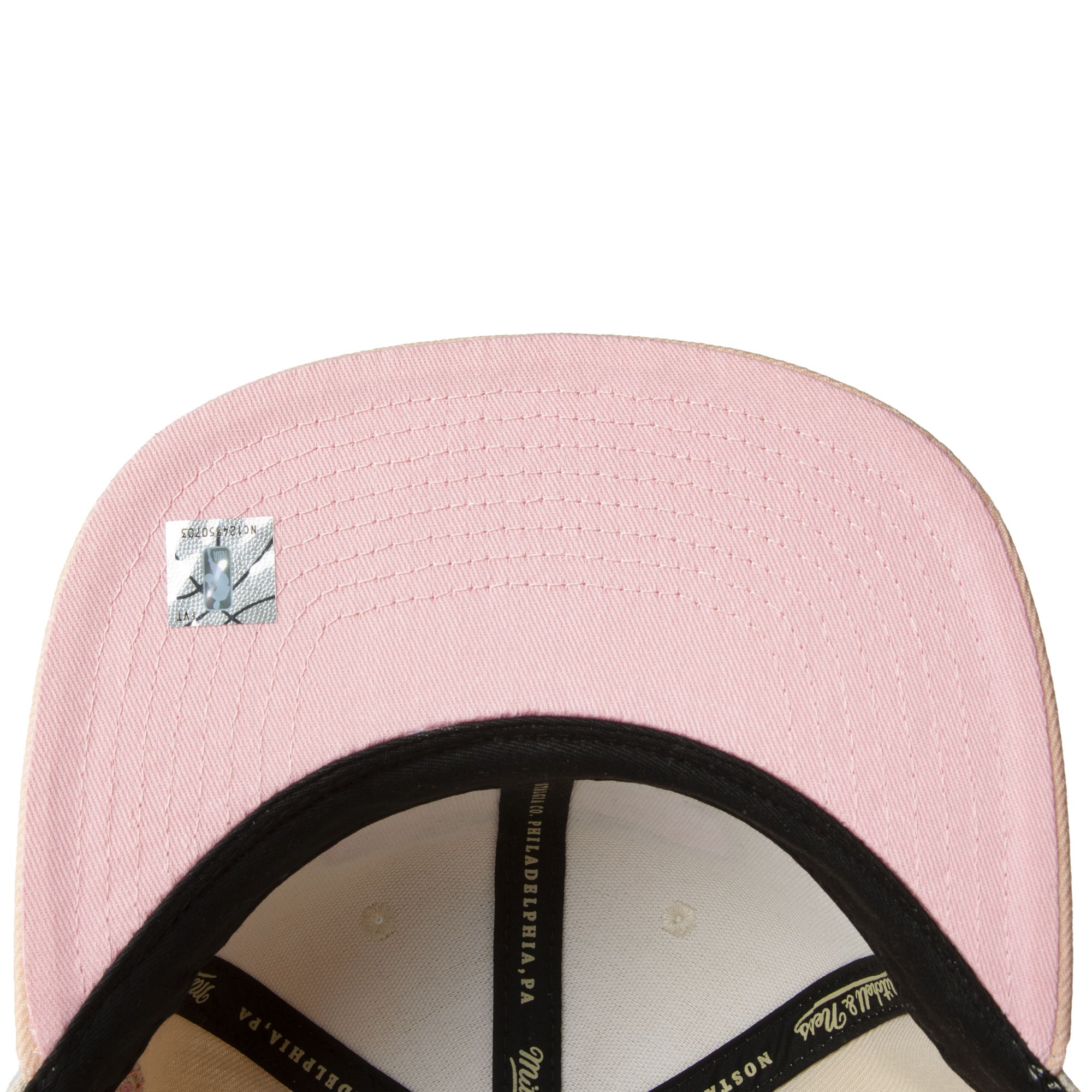 Mens MITCHELL & NESS NBA LOVERS LANE SNAPBACK HWC GRIZZLIES