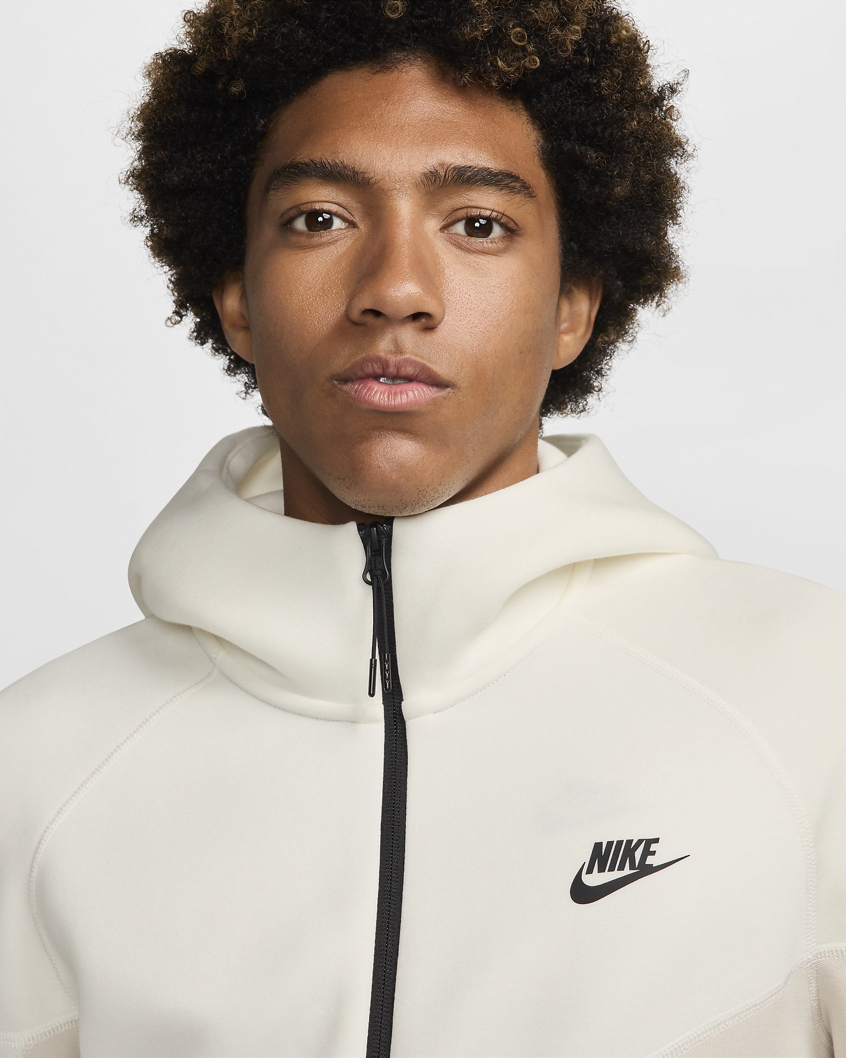 [FB7921-104] MENS NIKE FULL-ZIP SPORTSWEAR TECH FLEECE HOODIE