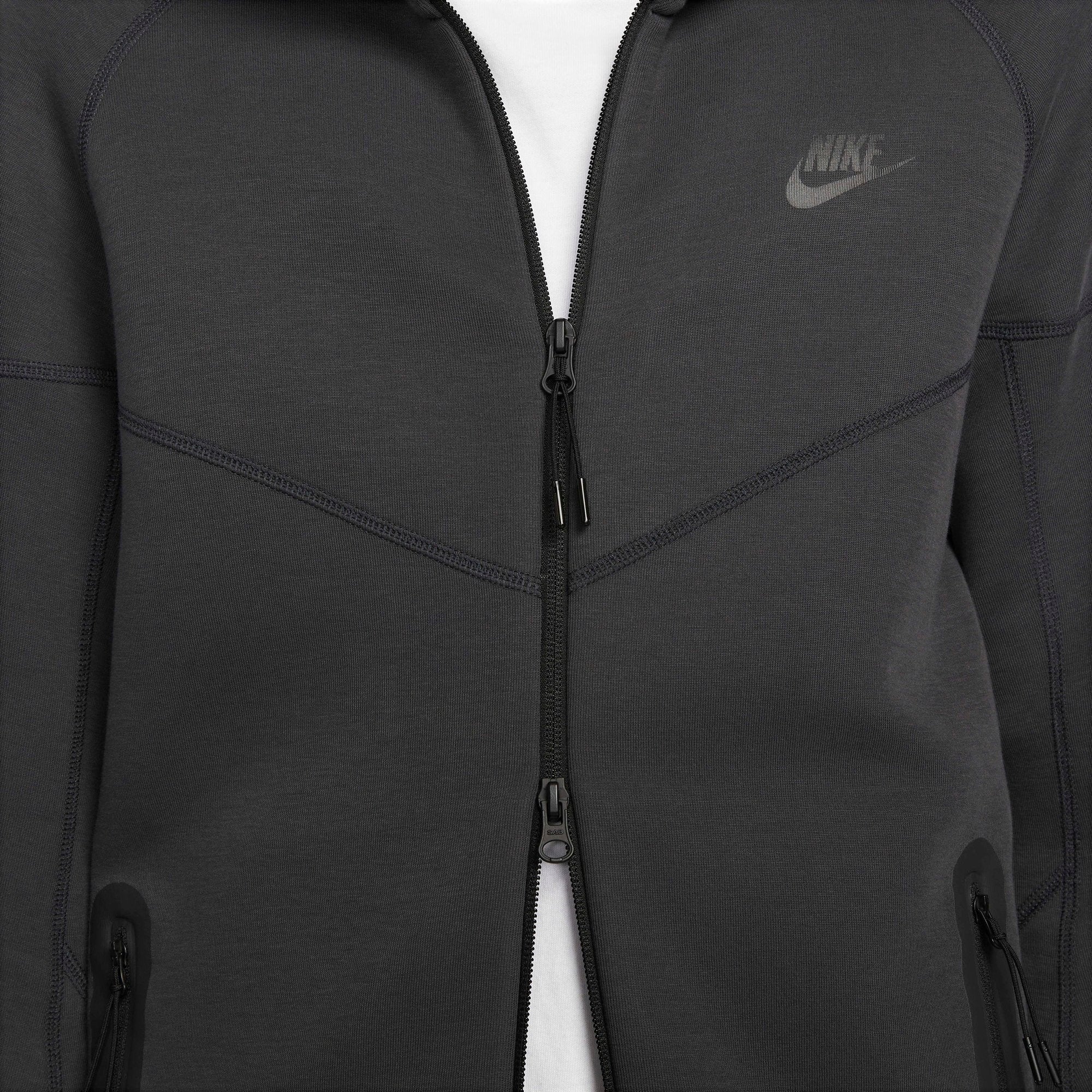 [FB7921-060] MENS NIKE FULL-ZIP SPORTSWEAR TECH FLEECE HOODIE