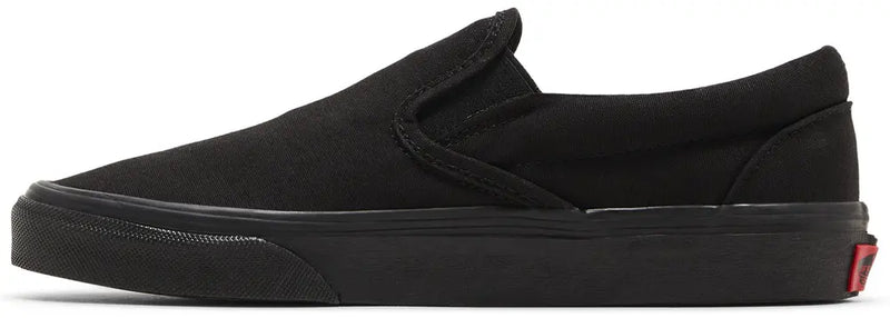 [VN000EYEBKA] MENS VANS UA CLASSIC SLIP-ON BLACK/BLACK - BLACK/BLACK