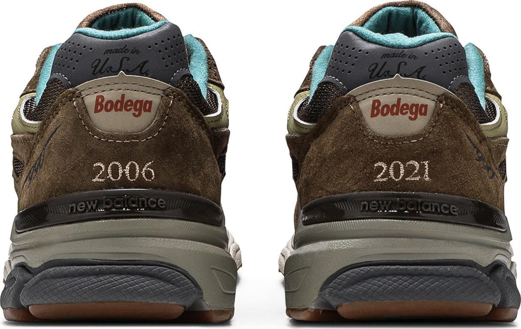[M990BD3] Mens New Balance 990V3 'MIUSA BODEGA HERE TO STAY'