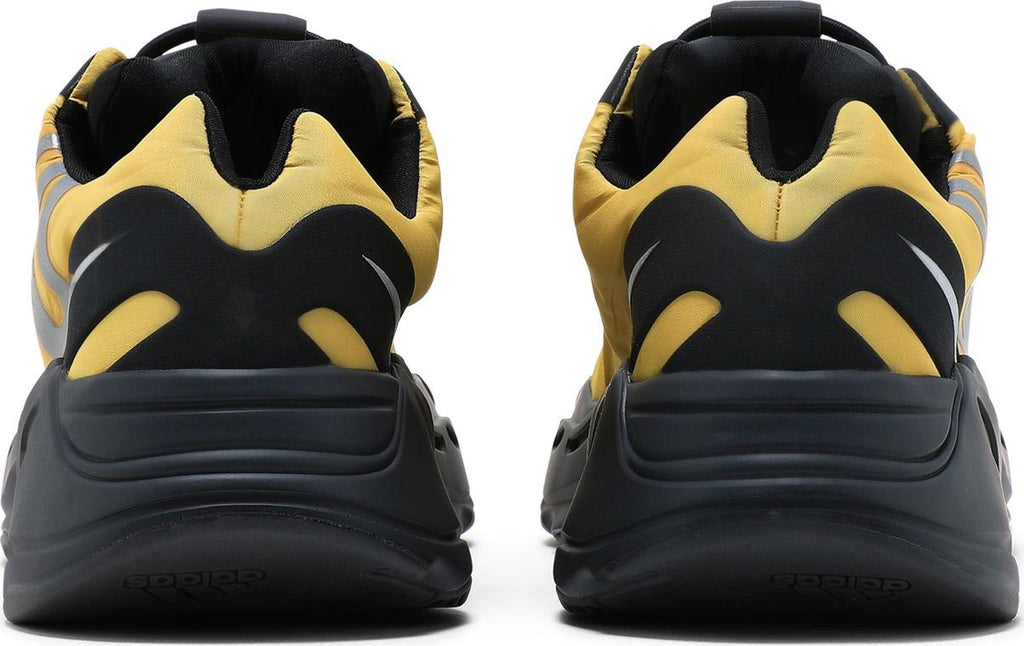[GZ0717] Mens Adidas Yeezy Boost 700 MNVN 'Honey Flux'