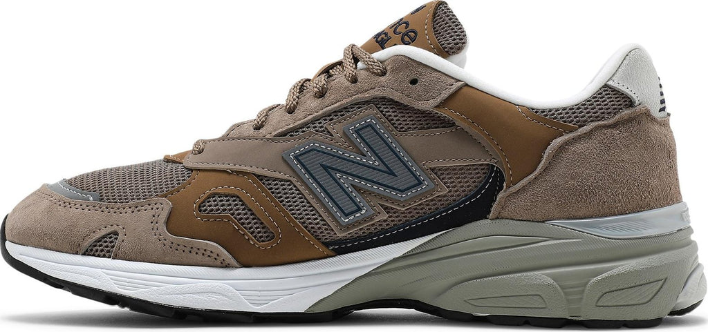 [M920SDS] Mens New Balance 920 'SAND NAVY'
