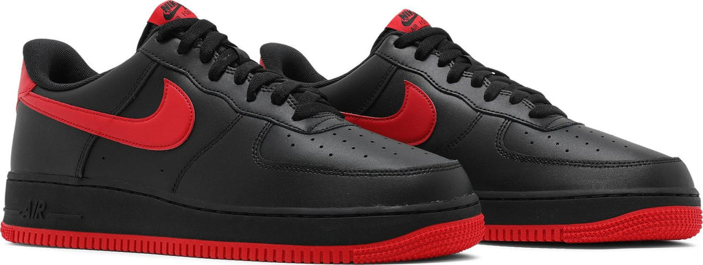 [DC2911-001] Mens Nike Air Force 1 Low 'Bred'