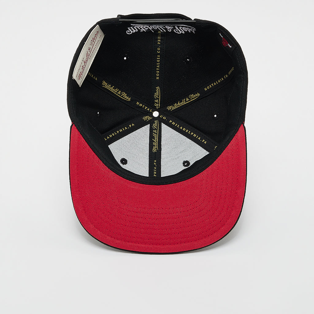 MENS MITCHELL & NESS NBA BIG FACE 7.0 SNAPBACK BULLS - BLACK