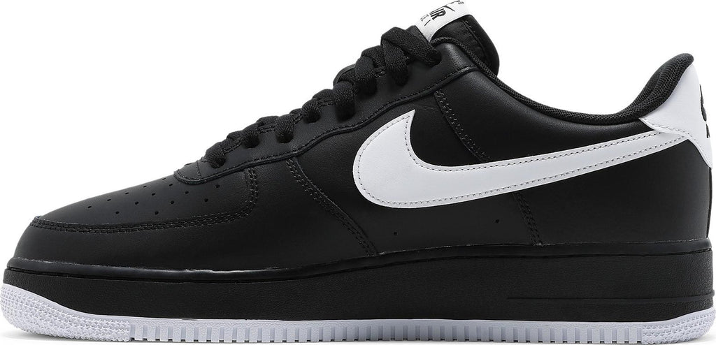 [DC2911-002] Mens Nike Air Force 1 Low '07 'Black White'