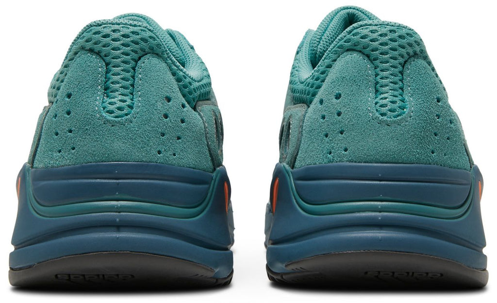 [GZ2002] Mens Adidas YEEZY BOOST 700