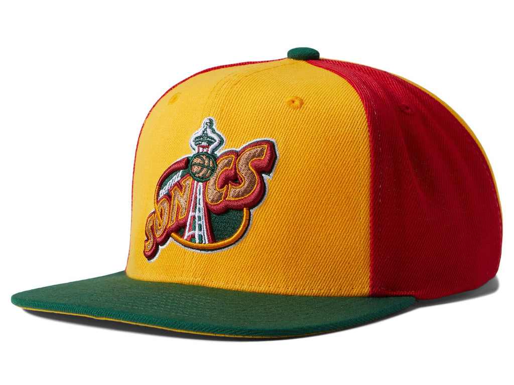 Mens Mitchell & Ness NBA ON THE BLOCK SNAPBACK HWC SUPERSONICS