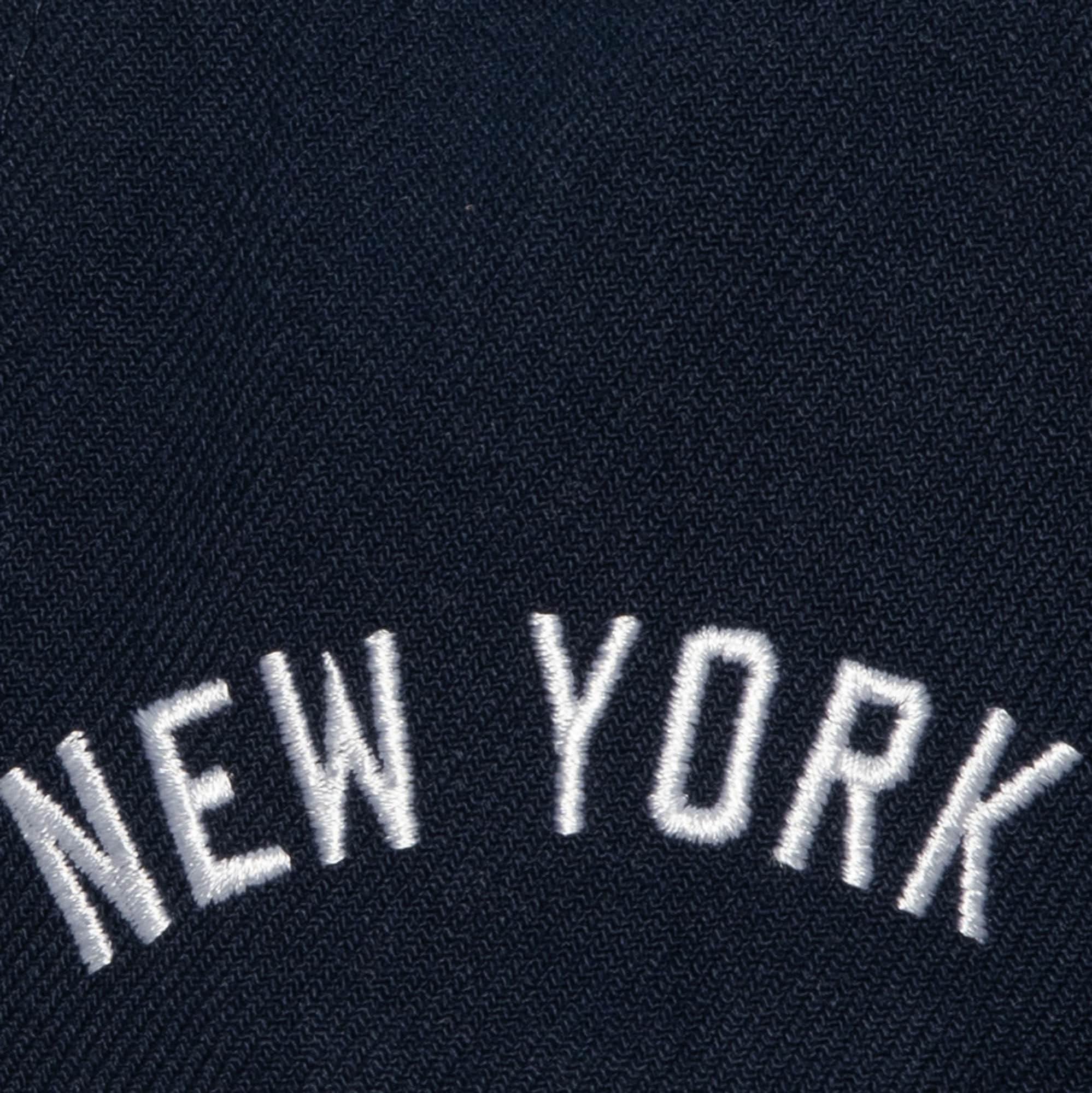 Mens Mitchell & Ness MLB EVERGREEN SNAPBACK COOP YANKEES