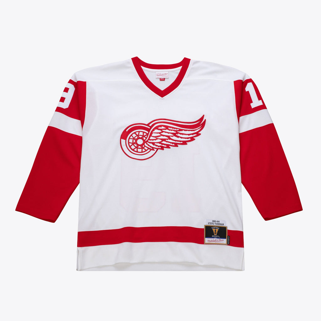 Mens Mitchell & Ness NHL WHITE JERSEY RED WINGS 1983 STEVE YZERMAN