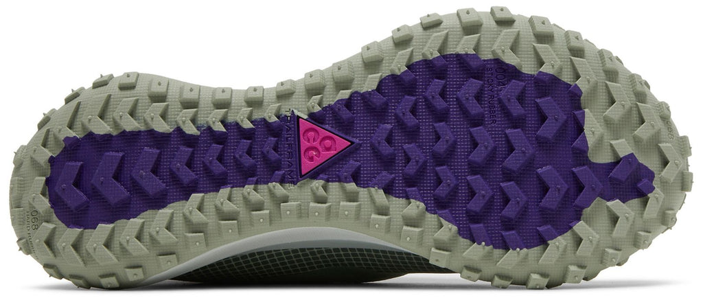 [CT2904-300] MENS NIKE ACG MOUTAIN FLY GORE-TEX 'CLAY GREEN'