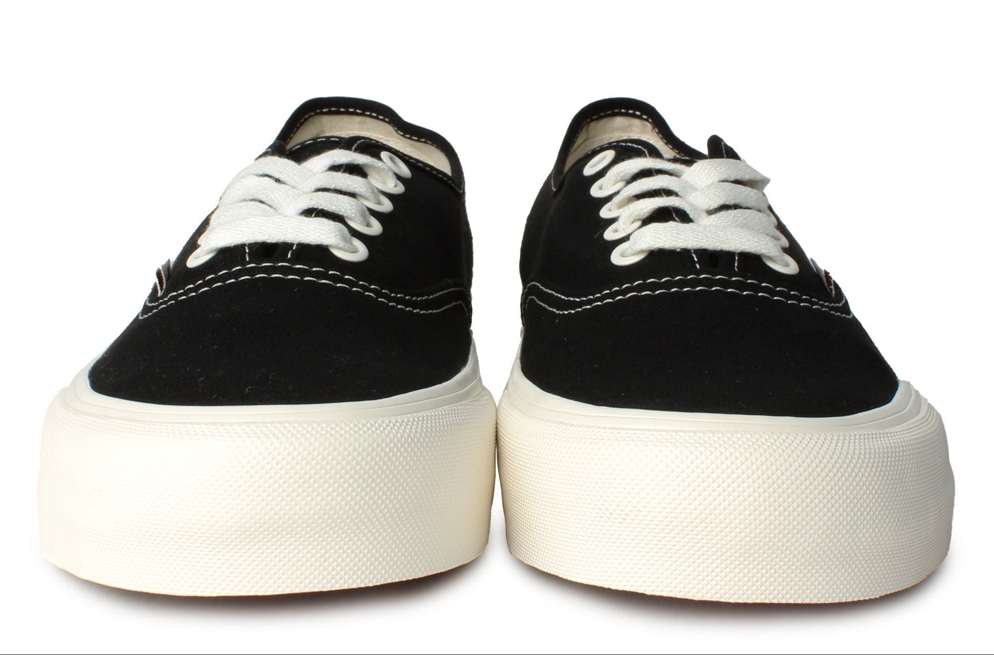 [VN0005UD1KP] Unisex Vans AUTHENTIC VR3 SHOES 'BLACK'