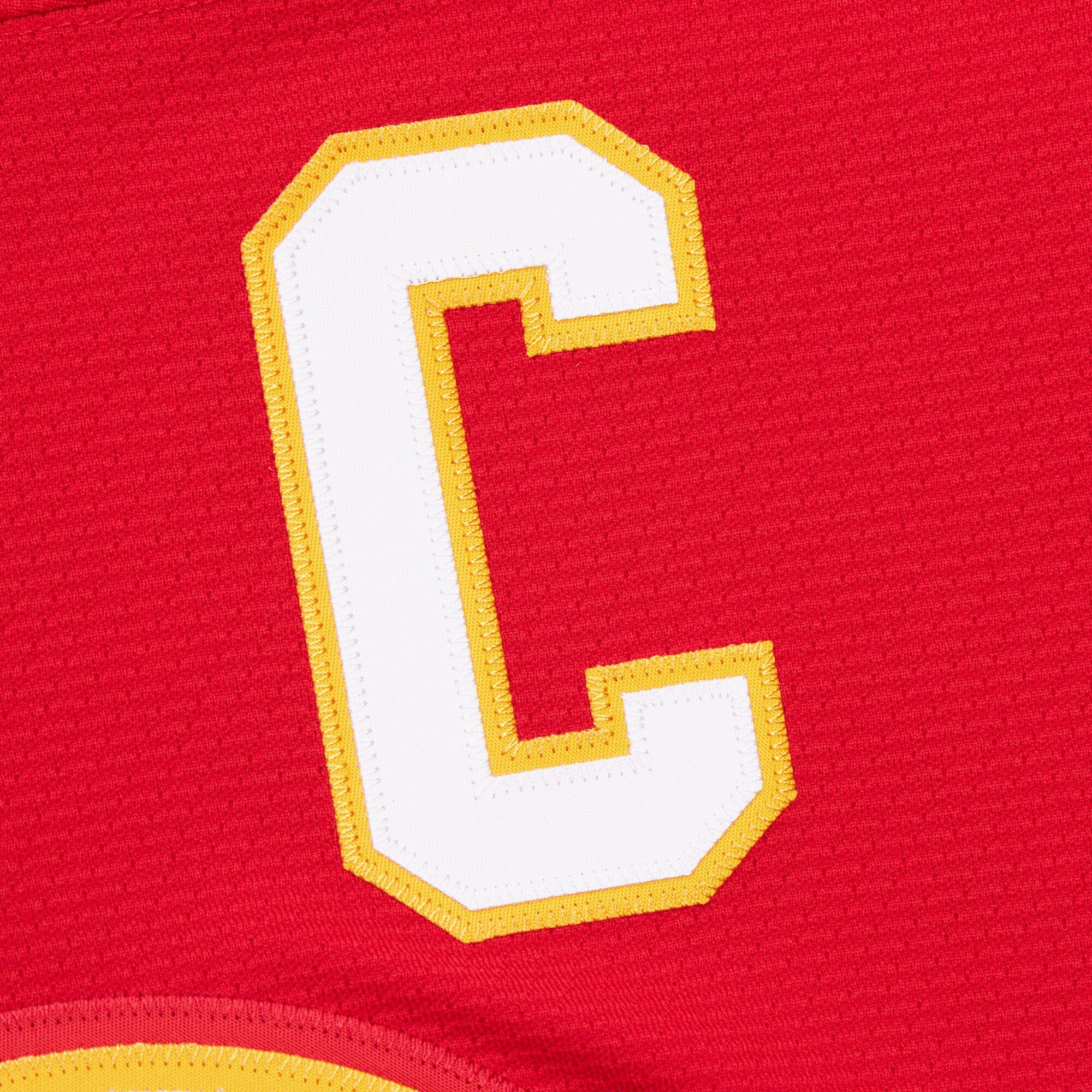 Mens Mitchell & Ness NHL DARK JERSEY FLAMES 1988 LANNY MCDONALD