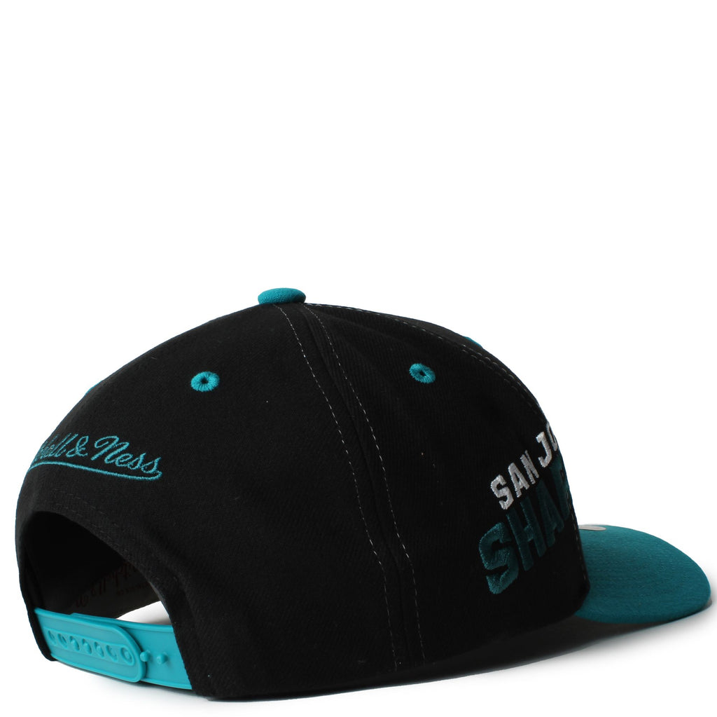 MENS MITCHELL & NESS NHL OVERBITE PRO SNAPBACK SHARKS