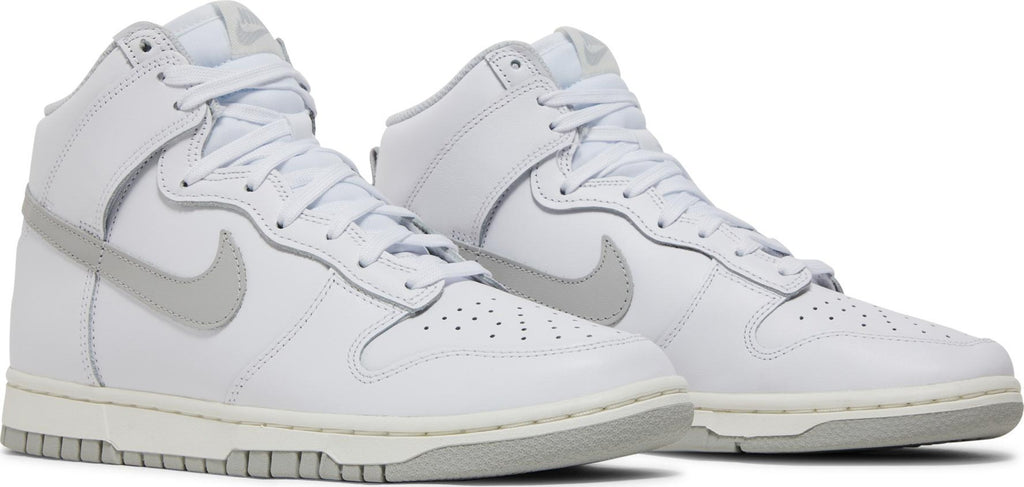 [DD1869-111] Womens NIKE DUNK HIGH "NEUTRAL GREY"
