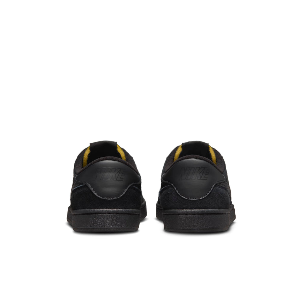 [909096-002] Mens Nike SB FC CLASSIC 'BLACK'
