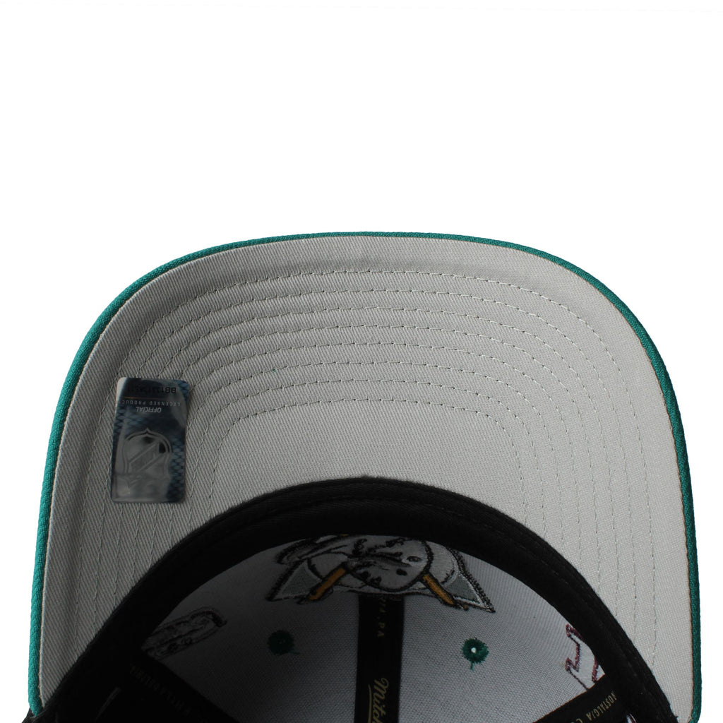 MENS MITCHELL & NESS NHL OVERBITE PRO SNAPBACK VNTG DUCKS - BLACK