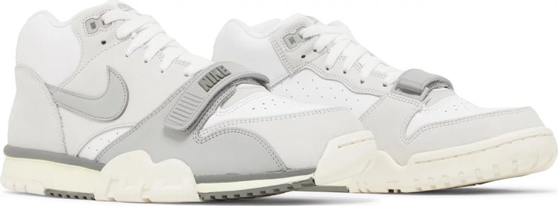 [DM0521-001] Mens Nike AIR TRAINER 1 'PHOTON DUST LIGHT SMOKE GREY'