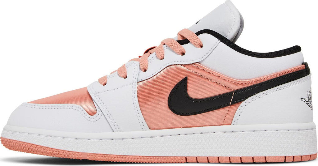 [DM8960-801] Grade School Air Jordan RETRO 1 LOW 'WHITE LIGHT MADDER ROOT (GS)'