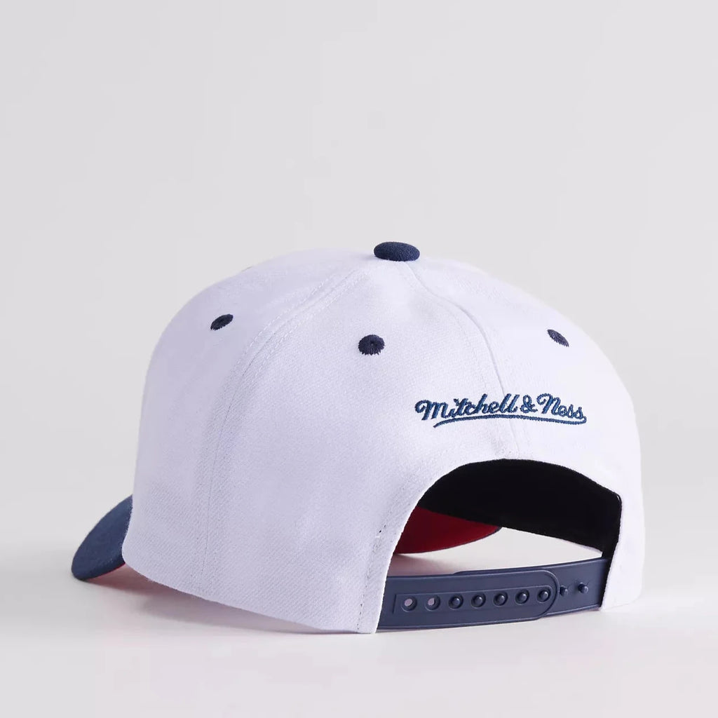 Mens Mitchell & Ness MLB EVERGREEN PRO SNAPBACK COOP PHILLIES