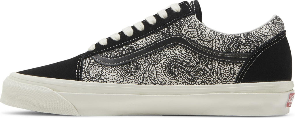 [VN0A4P3XB54] Mens Vans AULT OLD SKOOL 'BLACK WHITE PAISLEY'