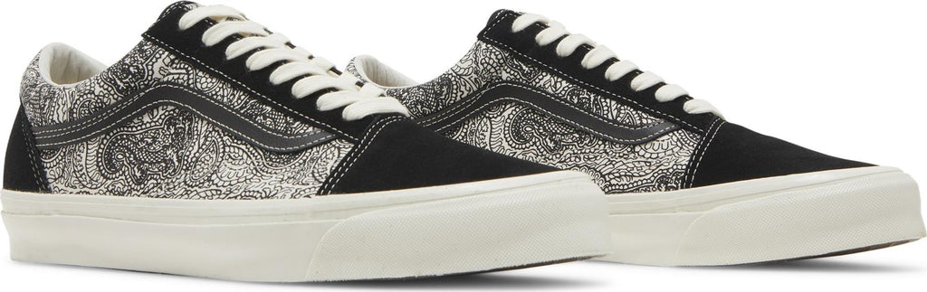 [VN0A4P3XB54] Mens Vans AULT OLD SKOOL 'BLACK WHITE PAISLEY'