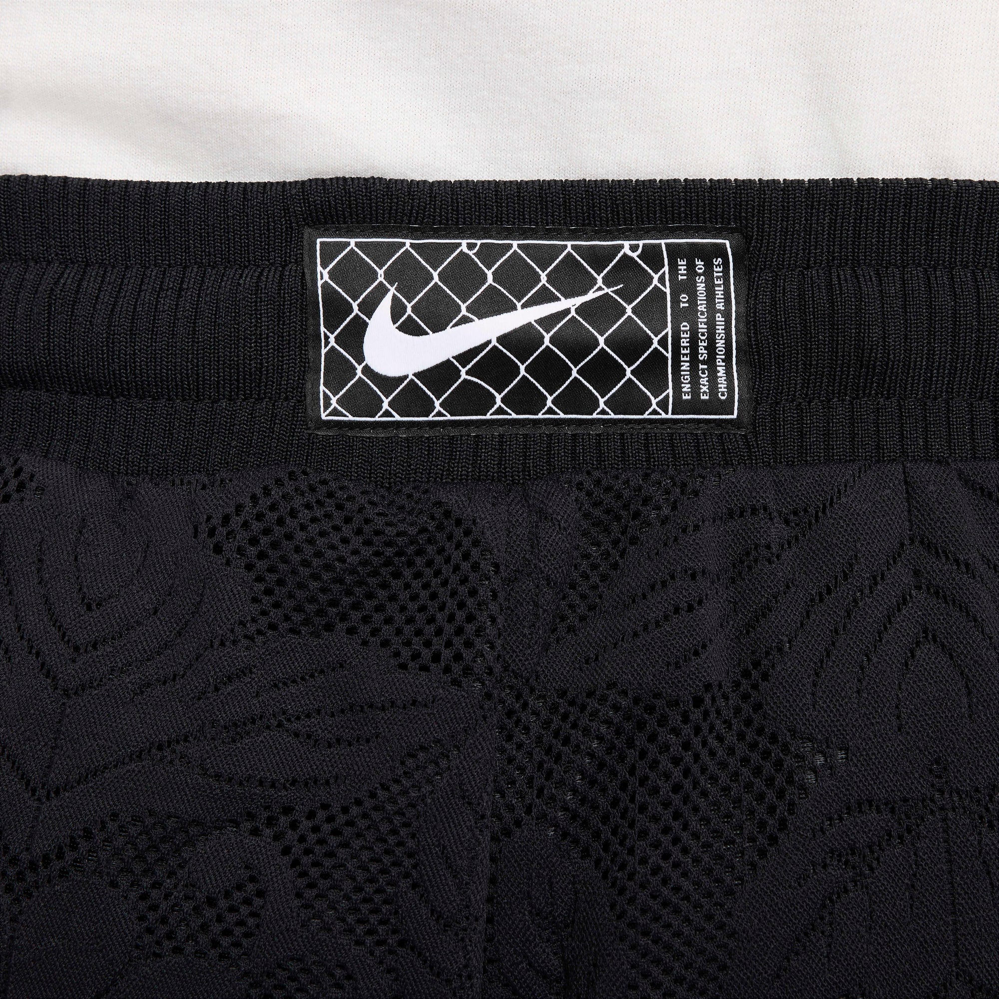 [FN2856-010] MENS NIKE 8" DRI-FIT DNA BASKETBALL SHORTS