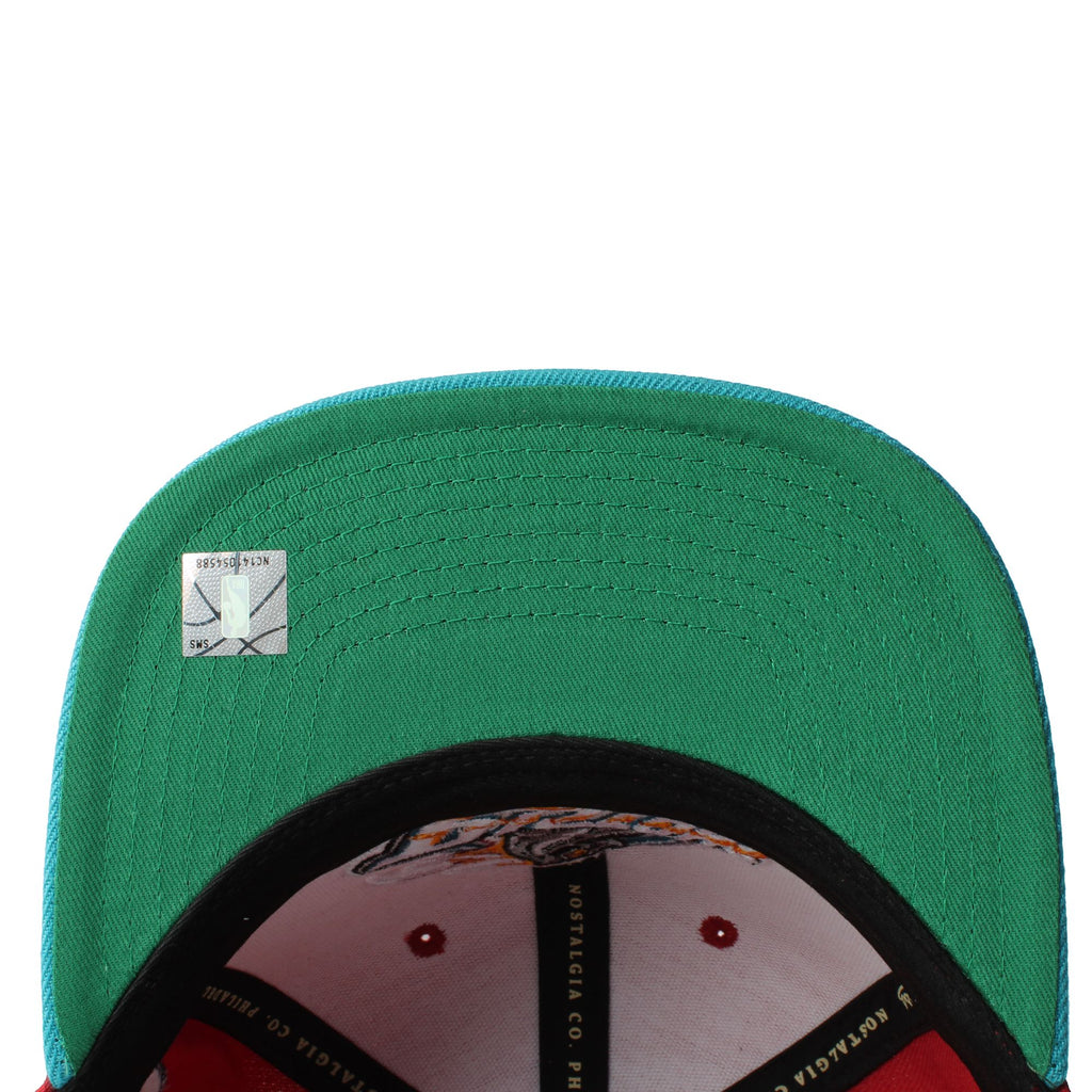 MENS MITCHELL & NESS NBA SIDE CORE 2.0 SNAPBACK HWC PISTONS - CARDINAL