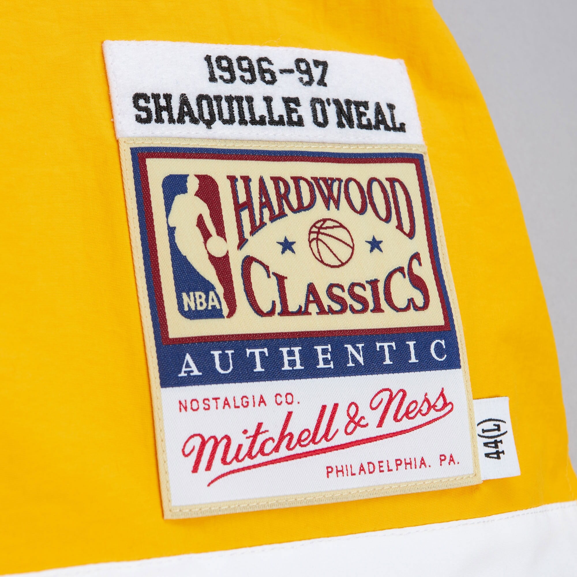 Mens Mitchell & Ness NBA SHOOTING SHIRT LAKERS 1996 SHAQUILLE O'NEAL