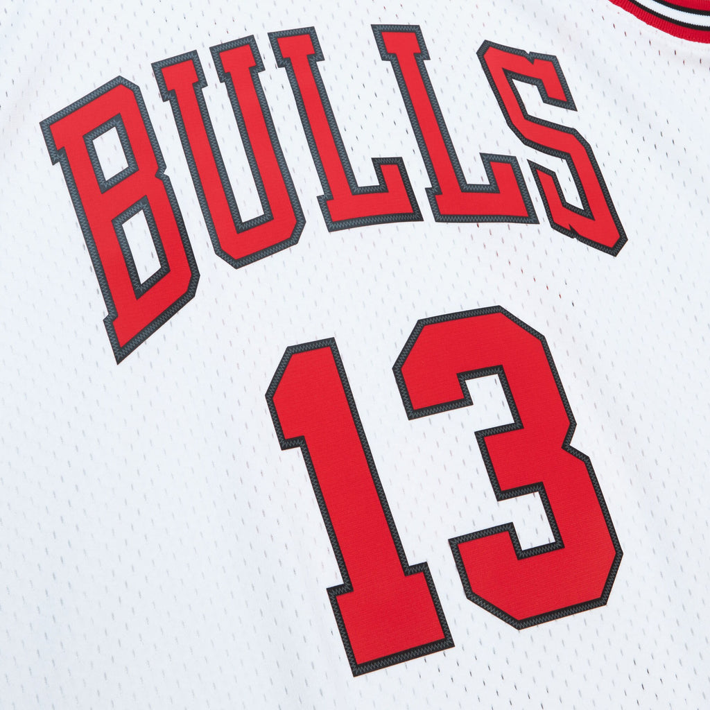 MENS MITCHELL & NESS NBA WHITE JERSEY BULLS 1997 LUC LONGLEY