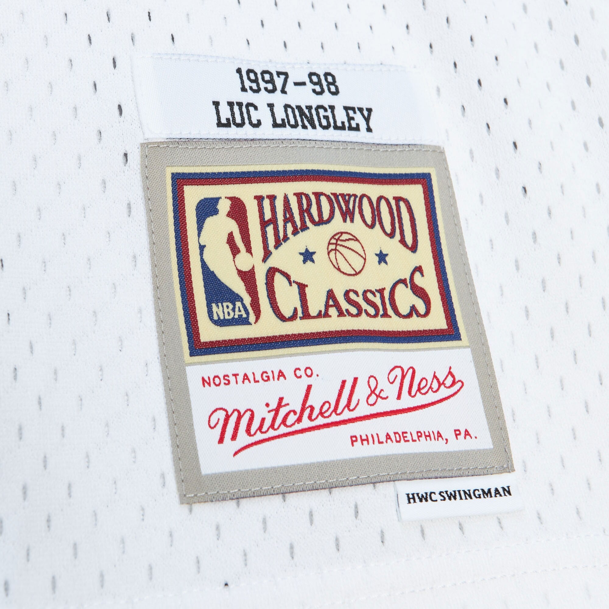 MENS MITCHELL & NESS NBA WHITE JERSEY BULLS 1997 LUC LONGLEY