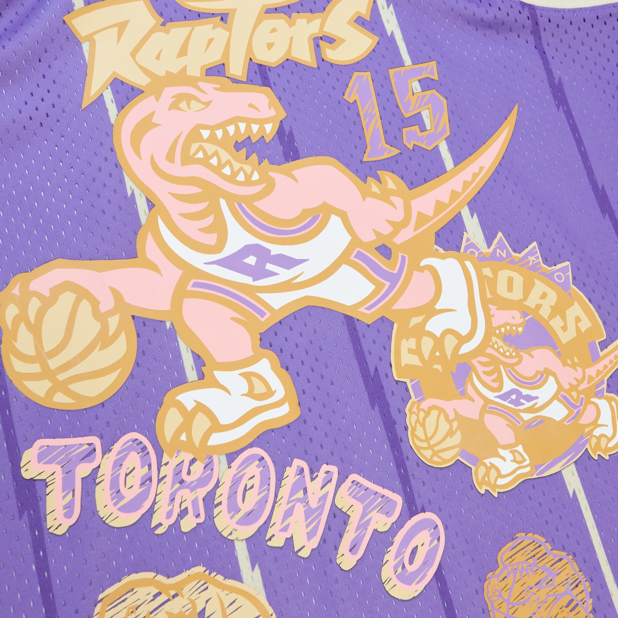 MENS MITCHELL & NESS SIDEWALK SKETCH SWINGMAN JERSEY RAPTORS 1998 VINCE CARTER