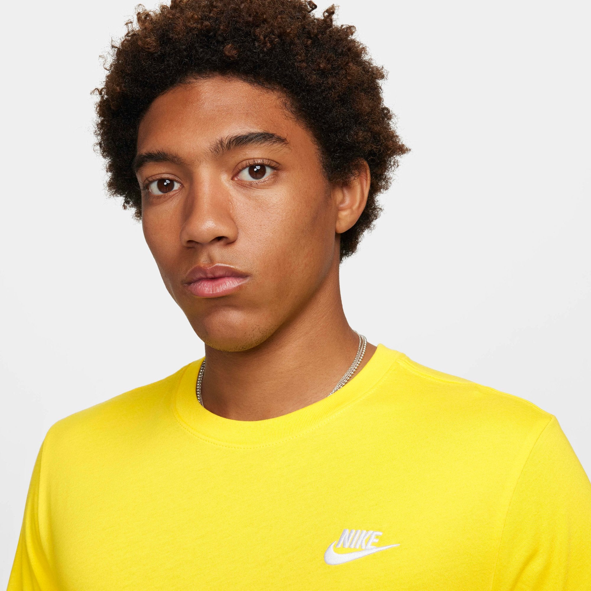 [AR4997-718] MENS NIKE NSW CLUB SHORT SLEEVE T-SHIRT