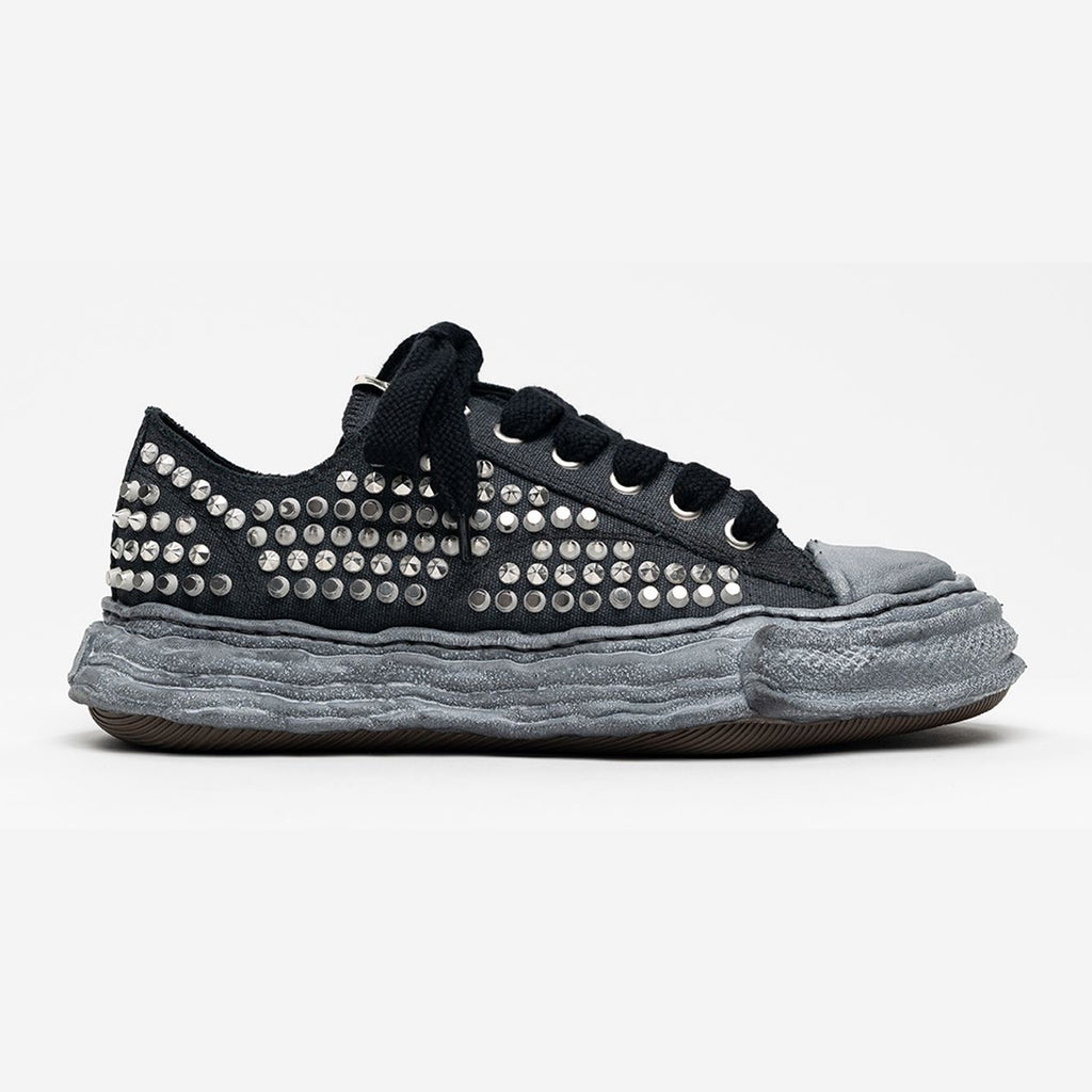 [A16FW736-BLK] MENS MAISON MIHARA YASUHIRO PETERSON 23 OG SOLE CANVAS LOW 'STUDDED BLACK' - 1