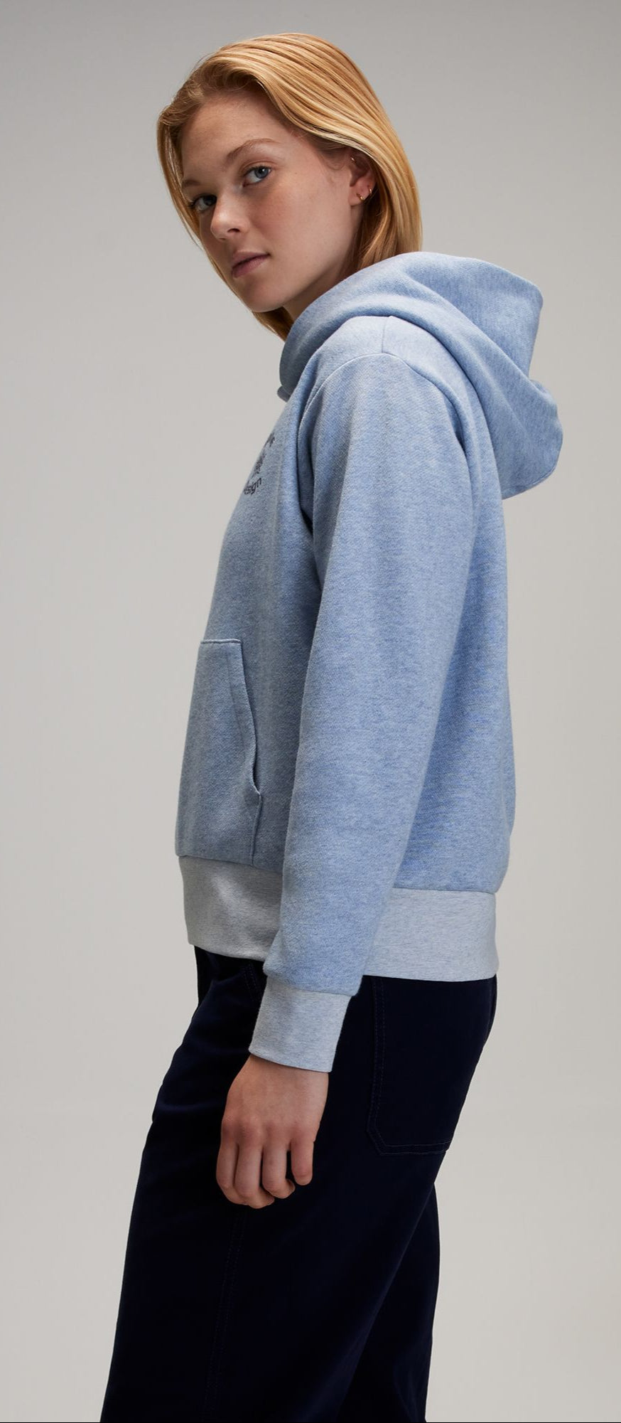[ADW24600H-SBH] WOMENS ALPINE DESIGN AD HIKE RELAXED FIT PULLOVER HOODIE
