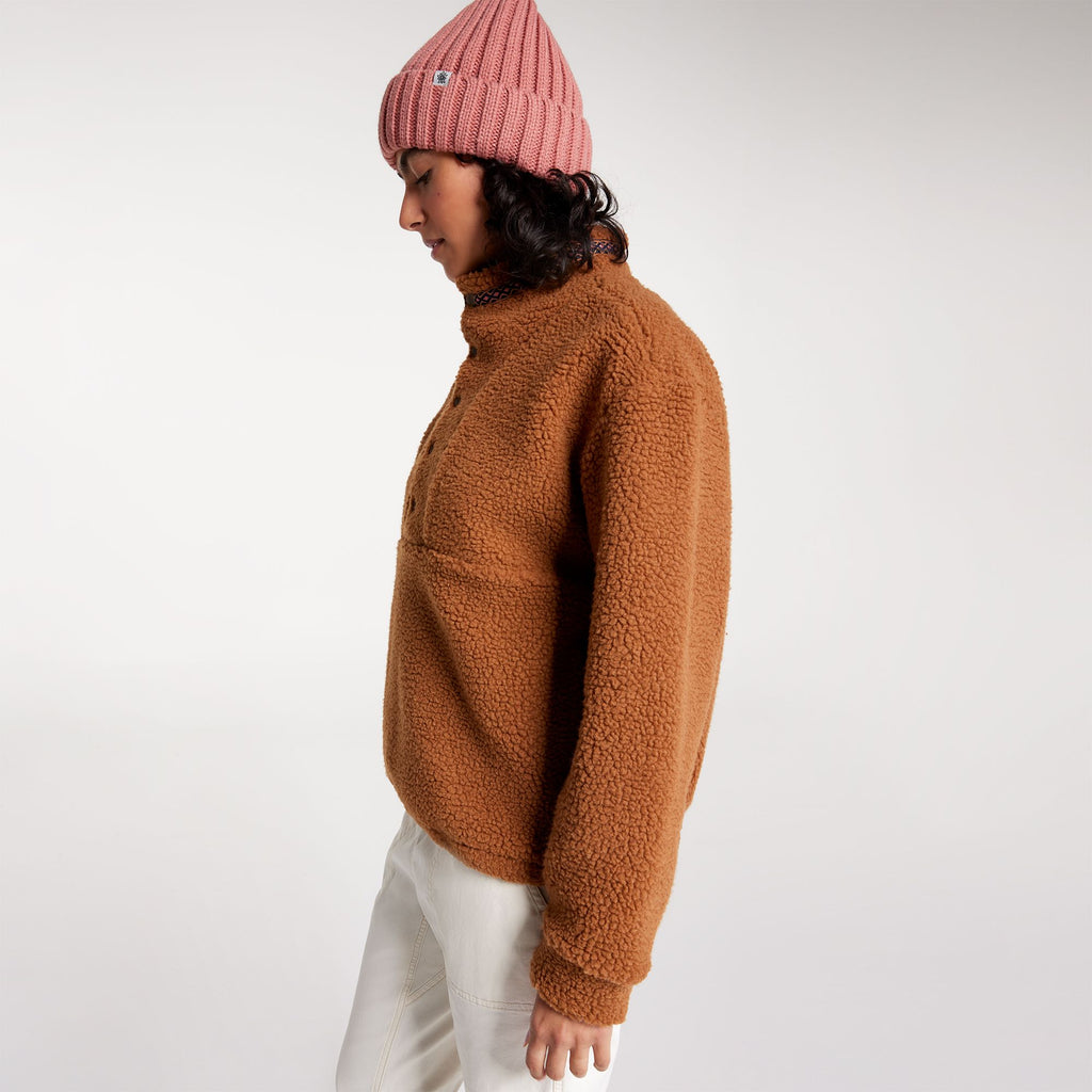 [ADW24690-CL] WOMENS ALPINE DESIGN AD 1/4 SNAP SHERPA PO PULLOVER SWEATER